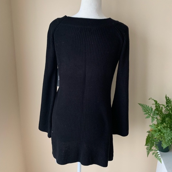 Black bell sleeve sweater dress - Picture 2 of 6